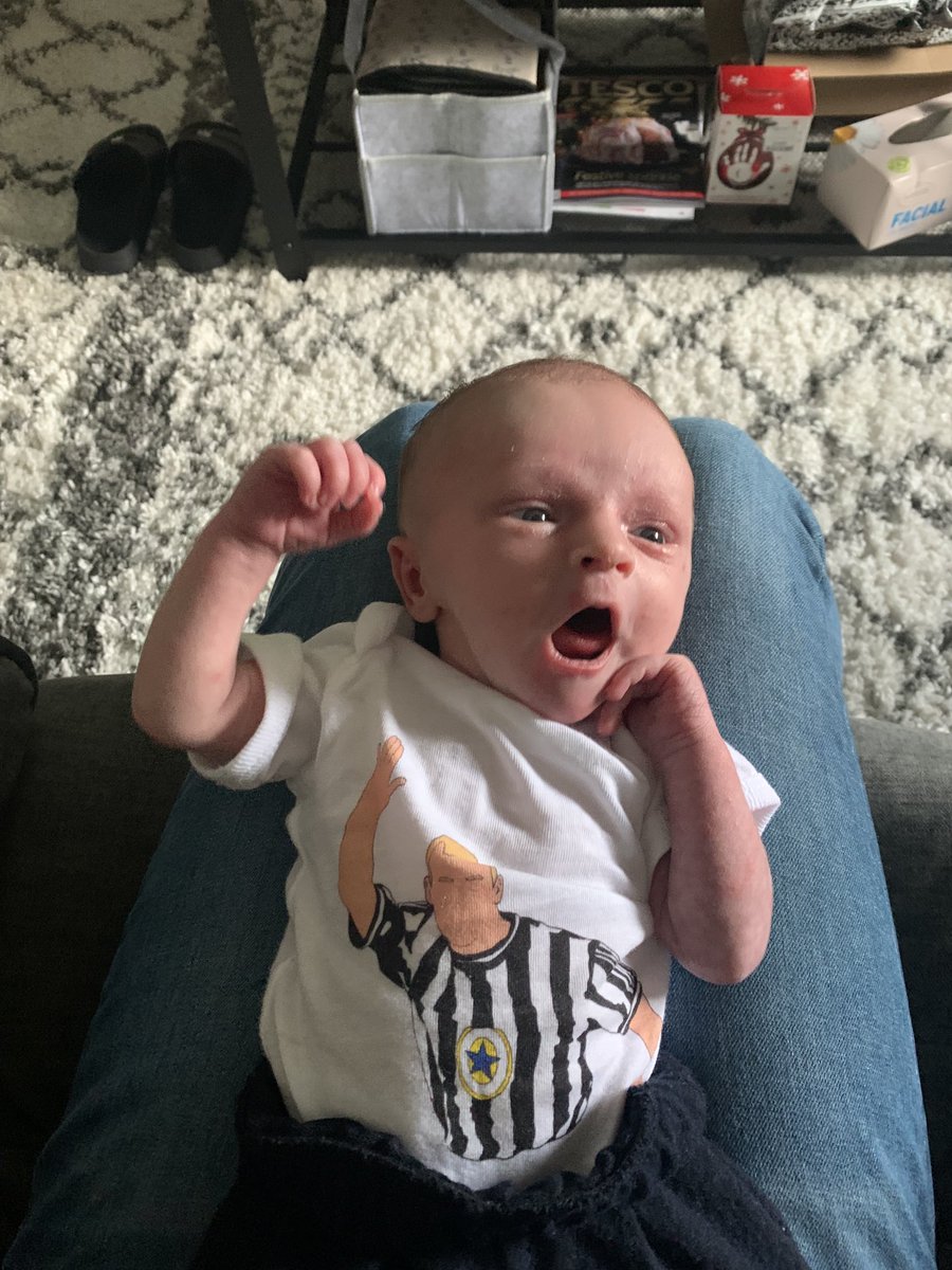 Shearerrrrrrrr 🤣 the latest Geordie fan 💙 ⁦<a href="/alanshearer/">Alan Shearer</a>⁩