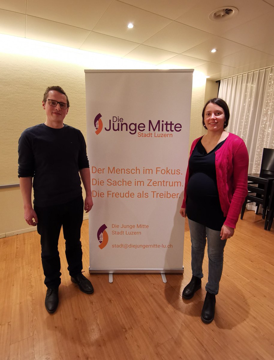 JuMiLu_Stadt's tweet photo. An der gestrigen GV haben wir
@JosefLusser und Jetesa Huskaj als neuen Präsident bzw. als neue Vize-Präsidentin gewählt!

Wir danken dir liebe @Esther_UnHa, wie du mit sehr viel Engagement und 🧡 die Partei erfolgreich geführt hast! Alles Gute!🥰 https://t.co/mLwJSFNcT4