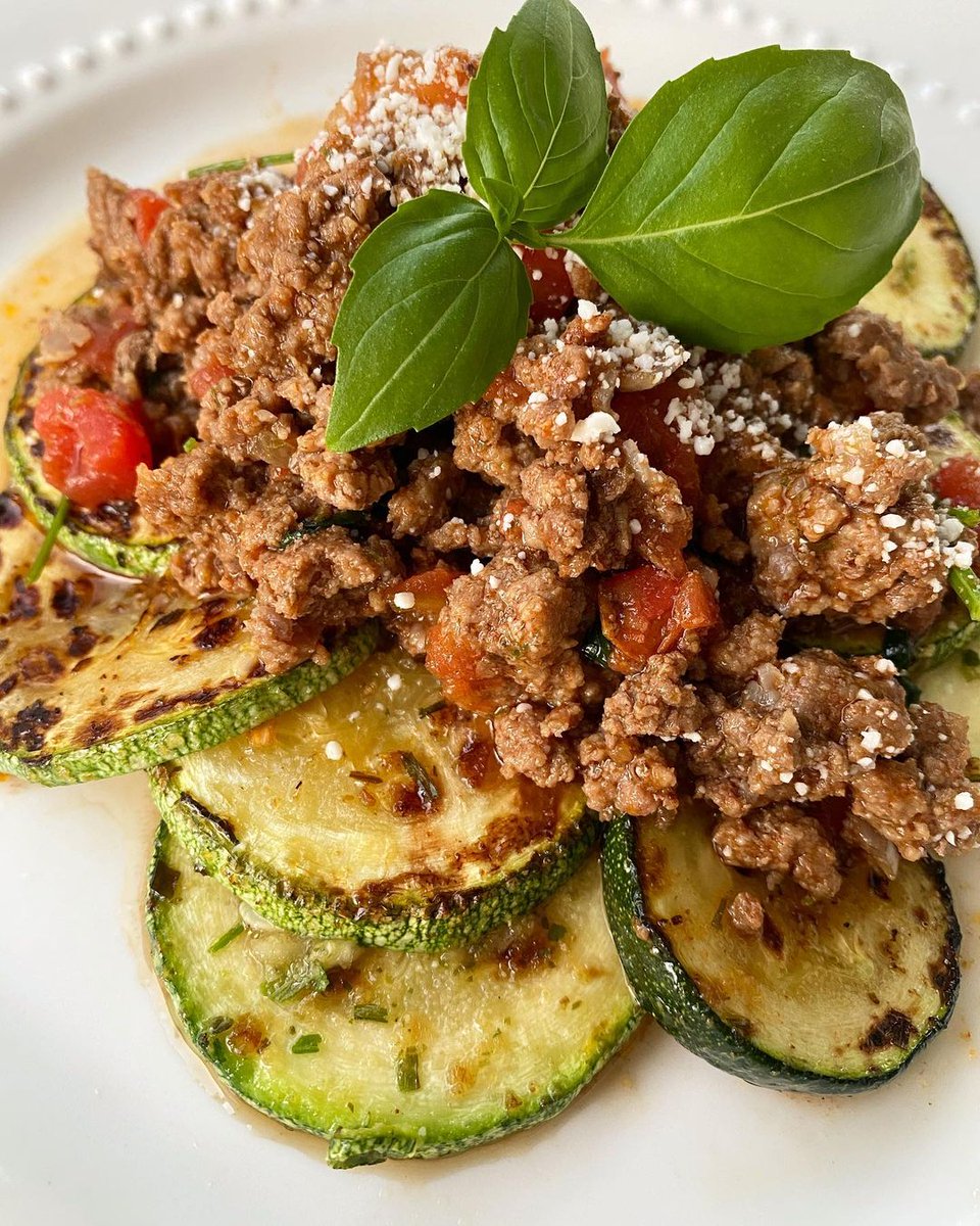 KetoDietEasy's tweet photo. Taking it back to basics this week. Whoβs with me? π₯³π
----
#ketocooking #cleanketo #cleaneating #foodismedicine #foodheals #ketoforhealth #ketoforhealing #ketoforpcos https://t.co/Qa6B2wfP9H