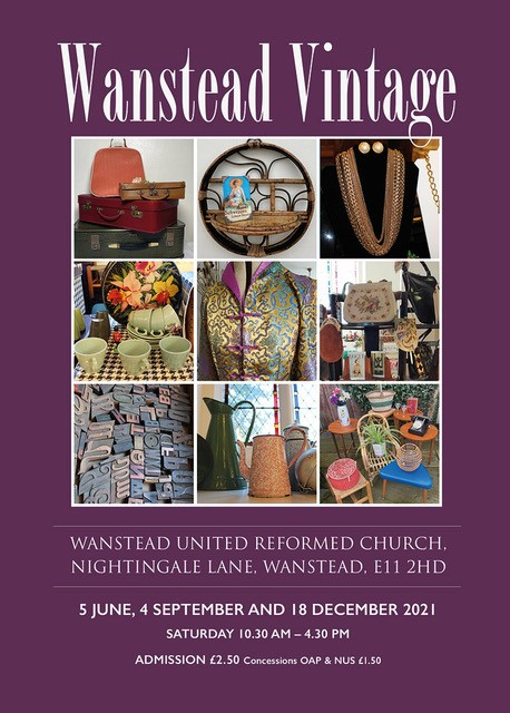 redcavecouk's tweet photo. Saturday 18th December 2021.
The atmosphere is sooo chrissmasssy.
- Its like walking into a big friendly Festive hug ! -
 quality vintage gifts for the discerning  friend / relative / loved ones or a treat for yourself.😍
#wansteadvintage #wansteadvintagefair https://t.co/EI9GEr3baL