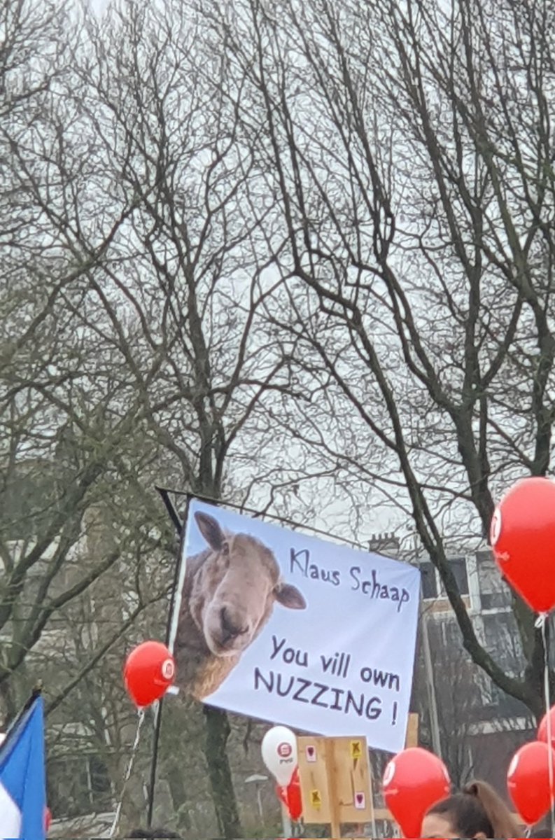 PastaOlandese's tweet photo. #coronaprotest #utrecht #fight4urright https://t.co/KzaTStCHIu
