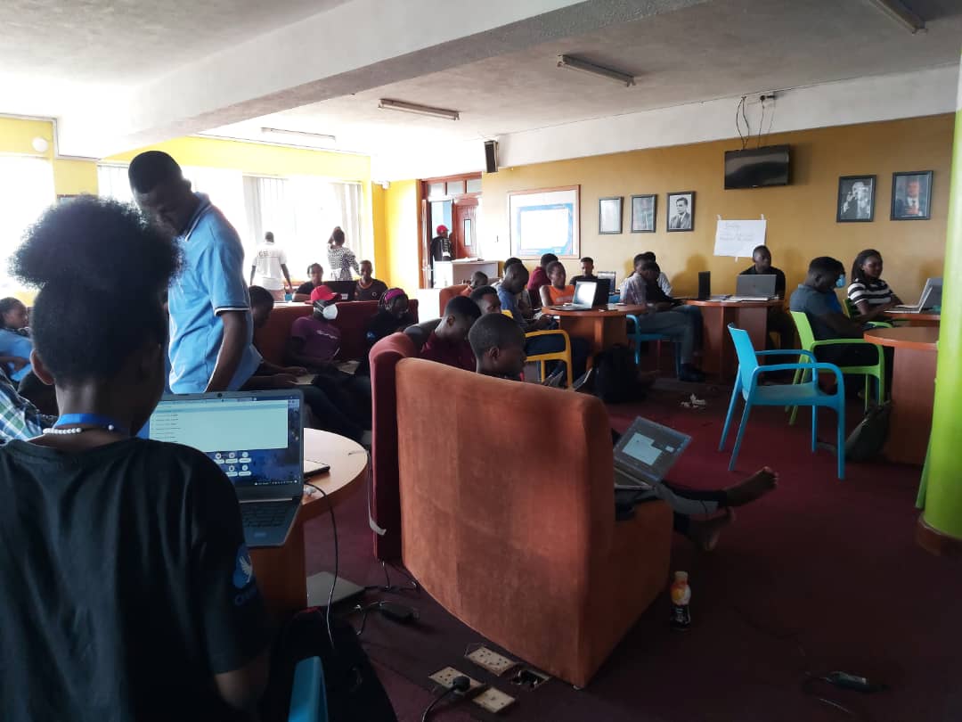 GDG On Campus • MUK tweet media