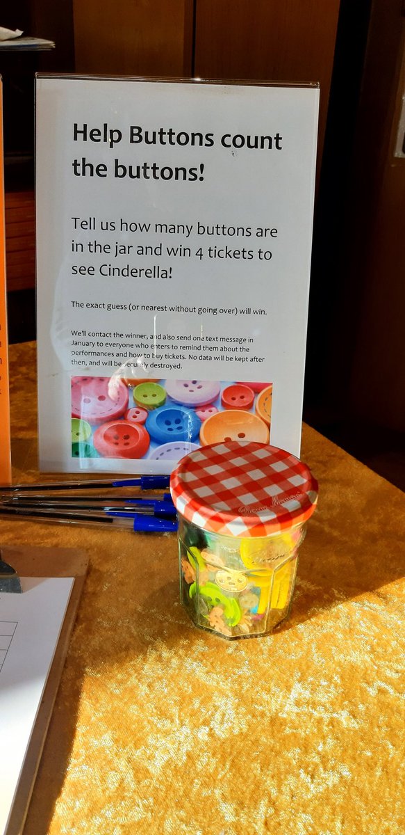 Help Buttons count the buttons and win tickets to #Cinderella. Today at the <a href="/HolyTrinitySW19/">Holy Trinity SW19</a> Christmas Fair.