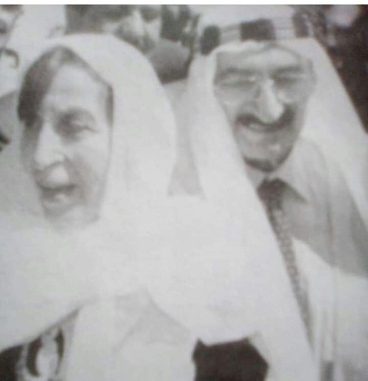 Bülent ecevitle rahşan ecevitin hac görevlerini yerine getirdiklerini biliyormuydunuz bir çoklari bilmez çünkü ibadet ALLAHLA kul arasındadır