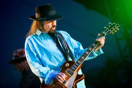 Happy Birthday to Gary Rossington, 70 today 