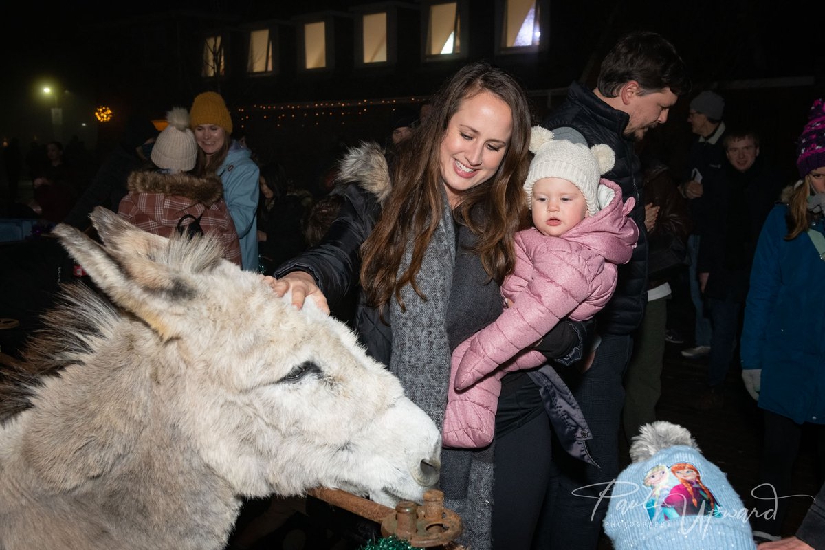 paulupward1's tweet photo. Fantastic to see so many smiley faces back enjoying the @FeastOfStPeter Christmas Fun Night. It's been a while! #chalfontstpeter @KeepItLocalCSP @CSPParish @MaltmansGreen @RotaryMM @GoldHillBC @csp_church @BucksCouncil @KDicksonCSP @StPeterVillage @JF_Chalfont #keepitlocalcsp https://t.co/u1ZDFuwgUe