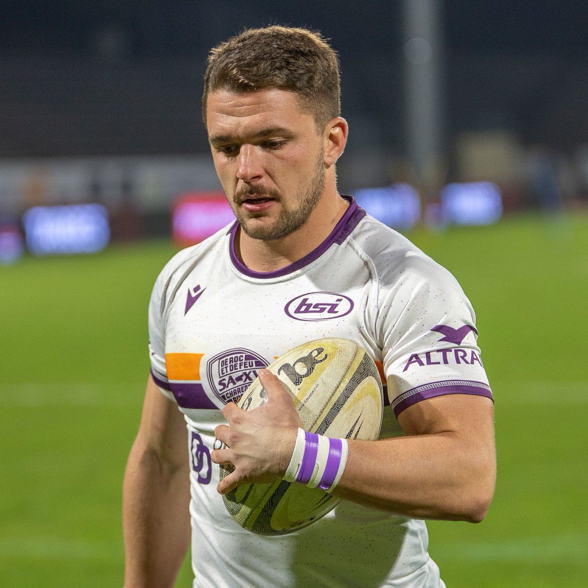 SAXV_Charente's tweet photo. Coup d’envoi dans 45 minutes au Stadium d'Albi ! 🔥
📸 Mickaël Tavernier
#nationale | #scasaxv https://t.co/cboqFiBmuk