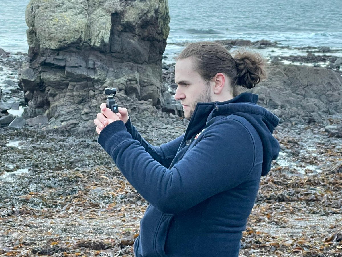 Studio_FV's tweet photo. Prepping for the #BridgingDigital shoot with #StudioFV's team. @lizfable @UWSmedia @UniWestScotland #NewMediaArt #ProjectionArt #ProjectionMapping #Dunure #SouthAyrshire @Intercult #HellenicEducationAssociation
@EUErasmusPlus @IKM_Gdansk #digitalskills #informaleducation 1/2 https://t.co/racfMlWeI6