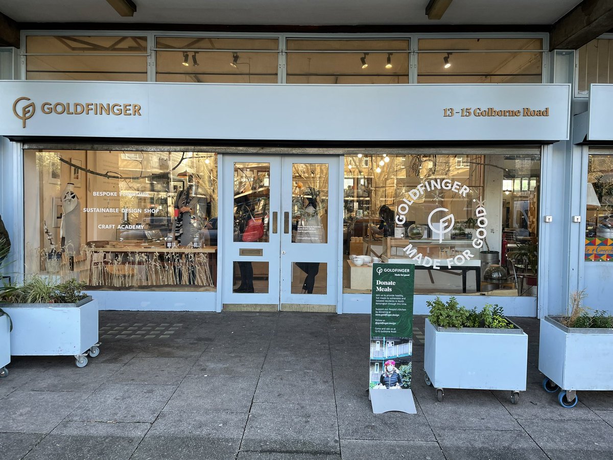 CllrCatherineF's tweet image. Doing some Christmas shopping @goldfingerHQ Support your local businesses this Xmas and today on @SmallBizSatUK #shoplocal @RBKC #madeforgood