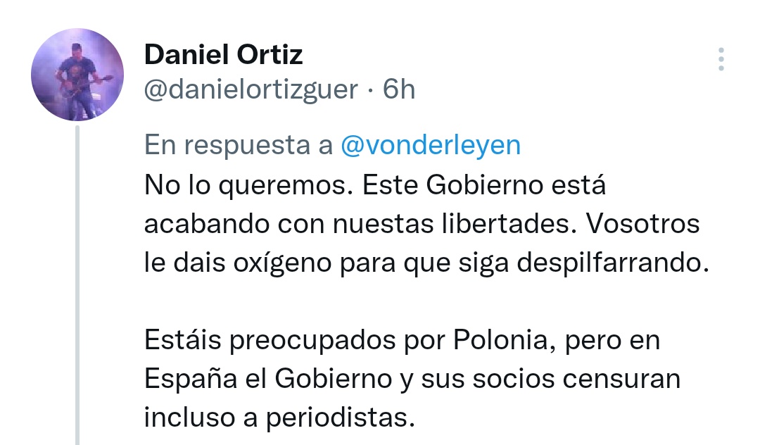 cvegasanz's tweet photo. La UE 🆚 La España twittera https://t.co/eYyL20IXOE