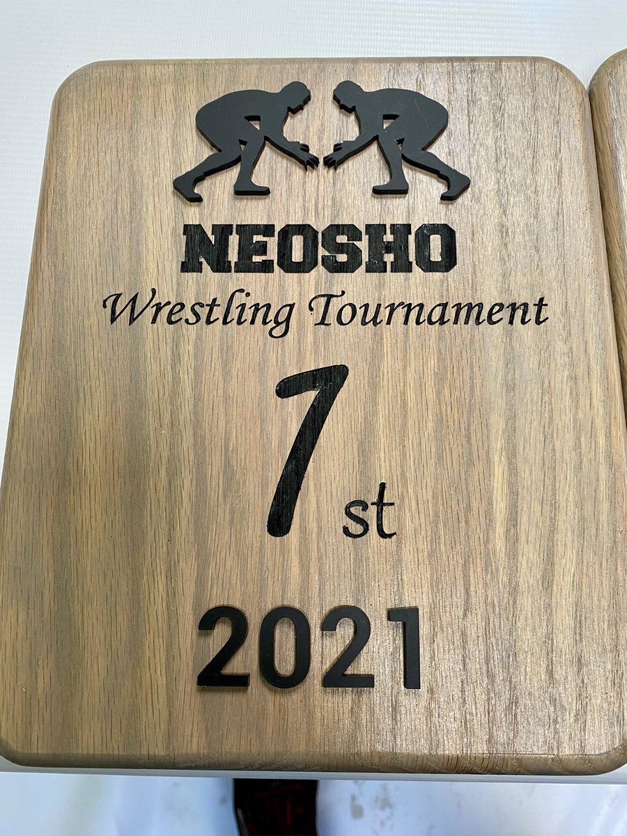 CornerCat_NHS's tweet image. Students tried working with some new materials for the @NEOSHOathletics Wrestling Tournament. Custom made plaques from our wood shop hand painted with acrylic accents. #studentdesigned #studentproduced @NeoshoHS