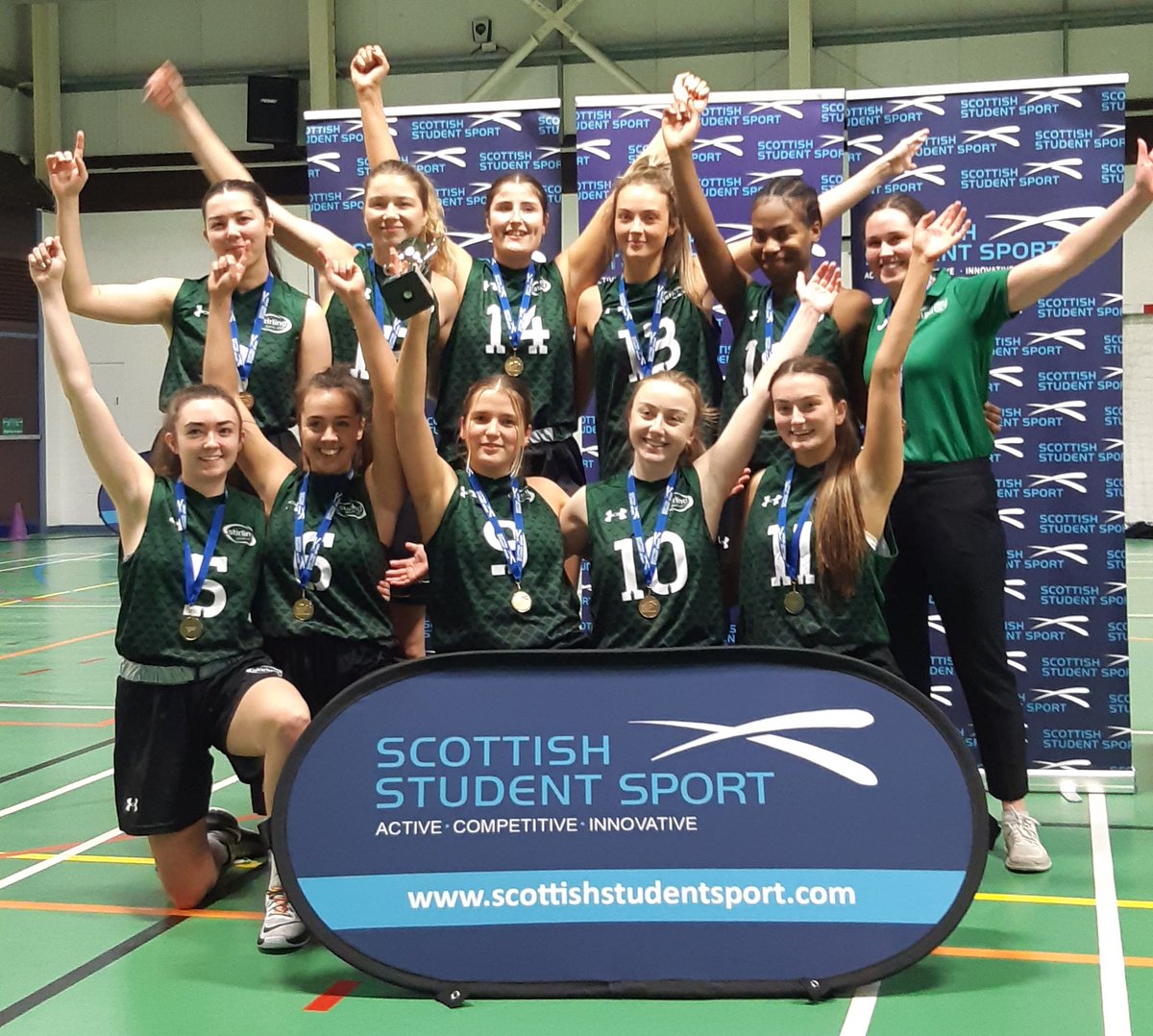 ScotStuSport's tweet photo. 🏀 | Basketball Trophy Finals

It was a NAILBITER in the last few minutes as @RGUBasketball made a brilliant comeback against Stirling, but Stirling held on for a 58-60 win to secure the Trophy!

Well done to all involved! 🙌

#ScotStuBasketball https://t.co/eWRX4bQw1F