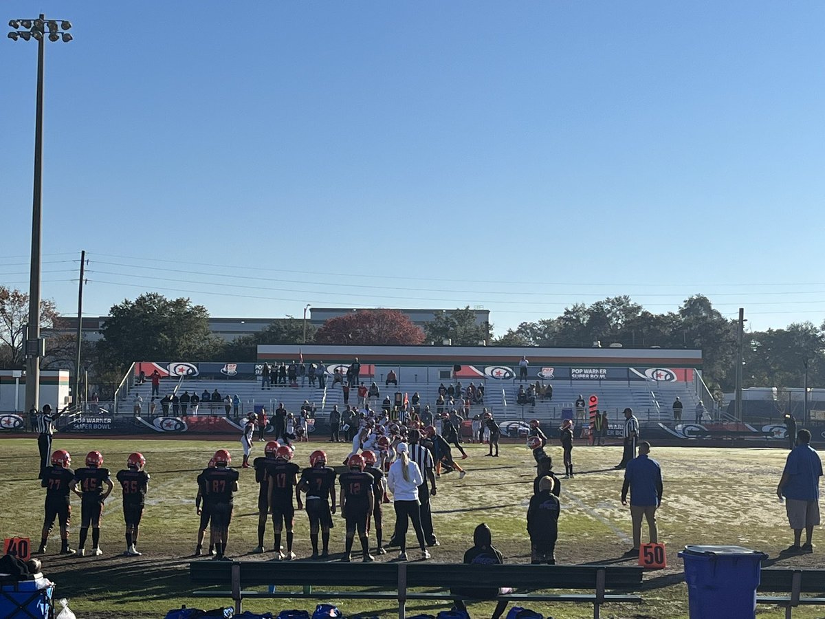 brinalombardo's tweet photo. Gators win!! 31-0 against Portage Indiana! Next game is the semi-finals on Tuesday against the Westhaven Seahawks from CT! #championshipbound #gatorfamily https://t.co/baNPWvnOZS