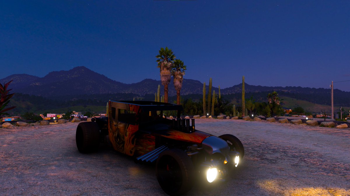 Doctorkaiz_GEM's tweet photo. Another dump of @ForzaHorizon moments. Some of these skins are absolutely incredible!! Still having so much fun. Hopefully the multiplayer issues will be fixed soon. Canβt wait to cruise with the #crew. #ForzaHorizon5 #imflying #photomode https://t.co/MJYFPe7siD
