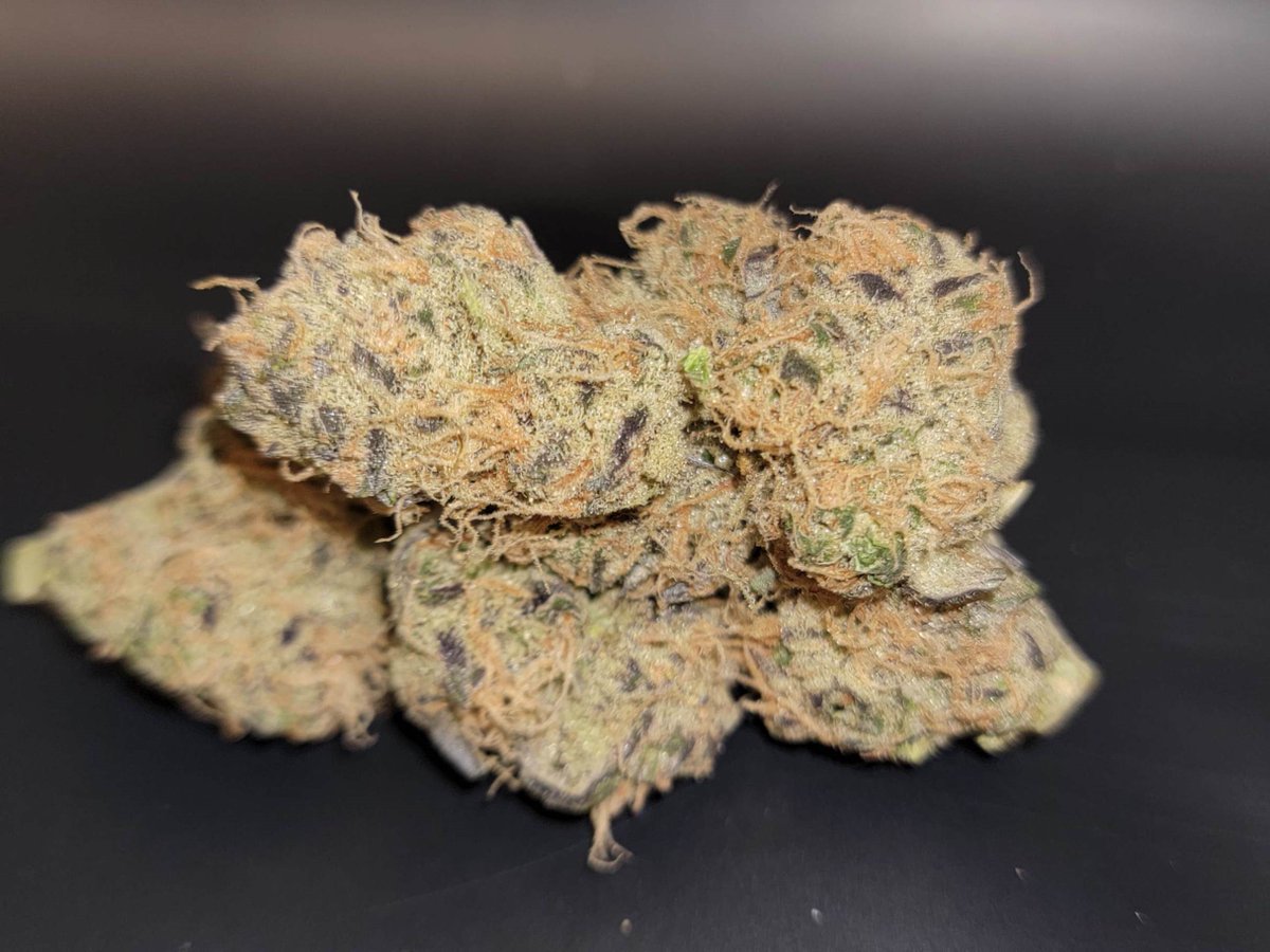 DISTINKT cannabis tweet media