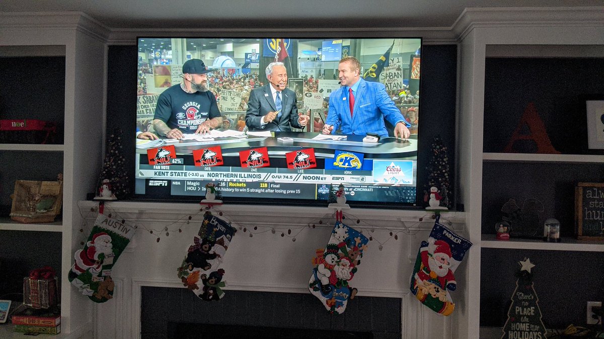 numbersdontlie's tweet image. Of course Kirk picks against the huskies.  #whatelseisnew #NIU #rolldawgs