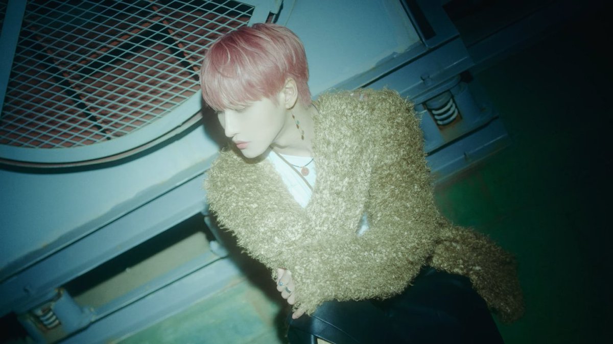 monitoarcoiris's tweet photo. No puedo superar lo hermosos que es el MV de Turbulence.
Dejaré un hilo de algunos SS porque cada fotograma es digno de Wallpaper.
@ATEEZofficial 
#ATEEZ 
#ATEEZ_TURBULENCE https://t.co/74vDLZgUpb