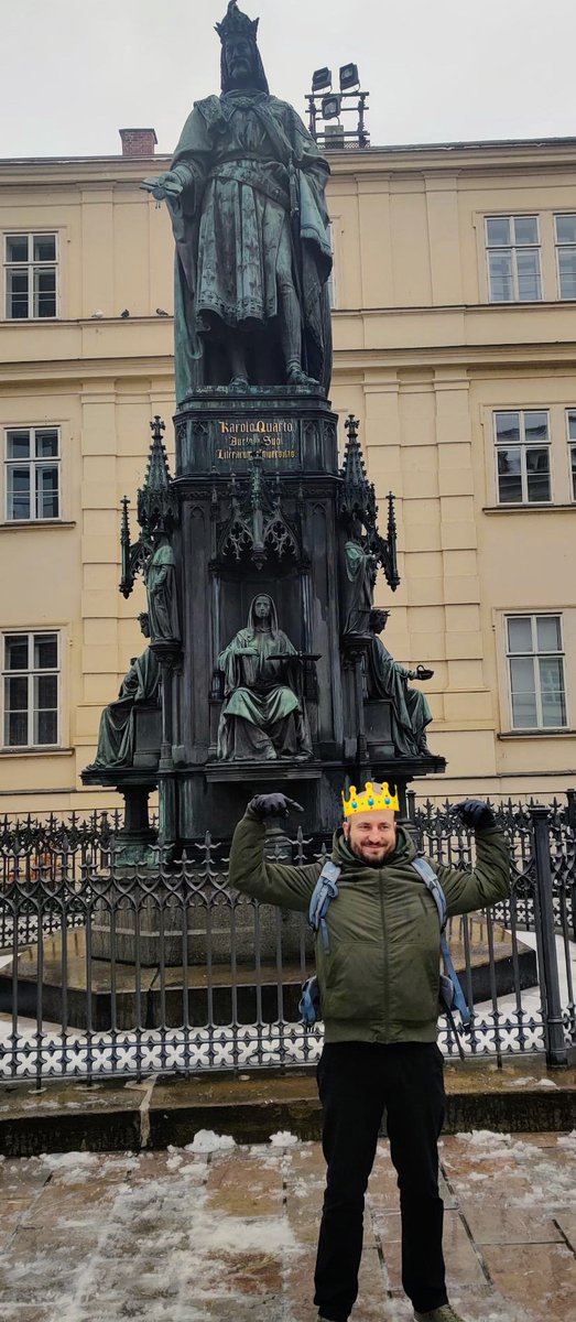 KingMartin1st's tweet photo. Pra(e)gender Staatsbesuch bei Karl. 
#monarchenbesuch
#reichsausbau
#tourikönig https://t.co/PYY0xUpeTC