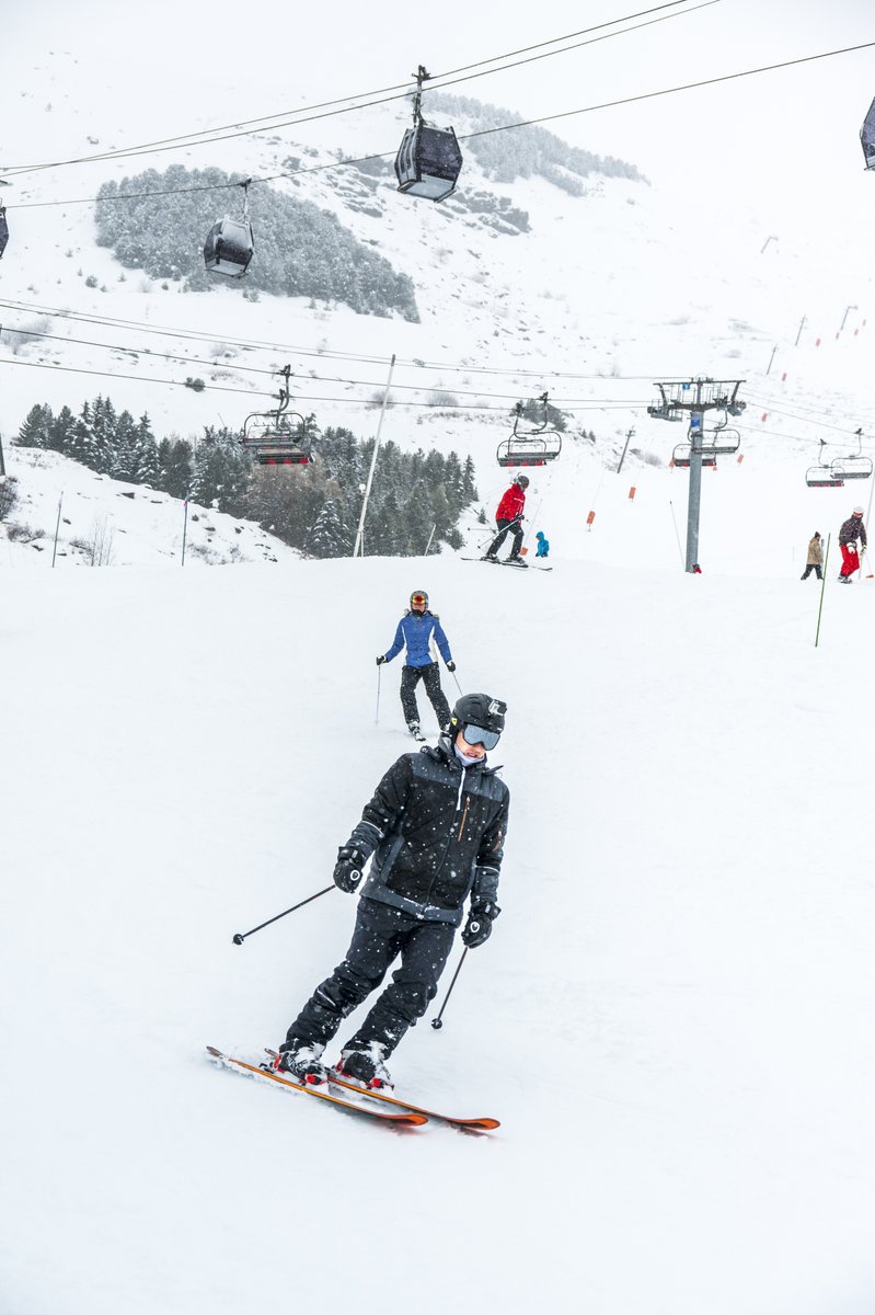 Les Menuires tweet media