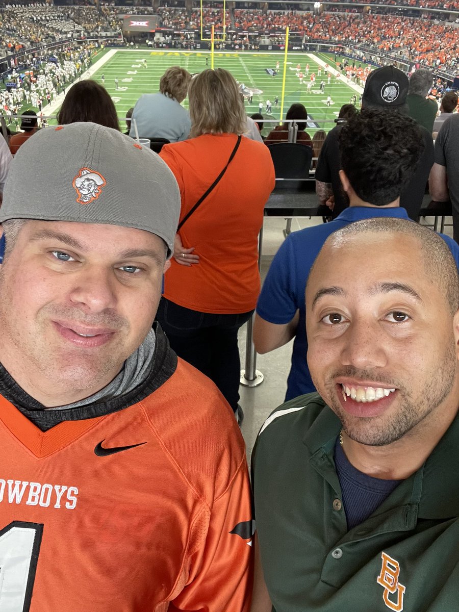 kanovimack's tweet photo. Just a couple of AFS Top Guys at the Big 12 Championship Game. #BaylorvsOSU #SicEm @adfreeshows @teerob1977 https://t.co/1ZwdV3DJL1