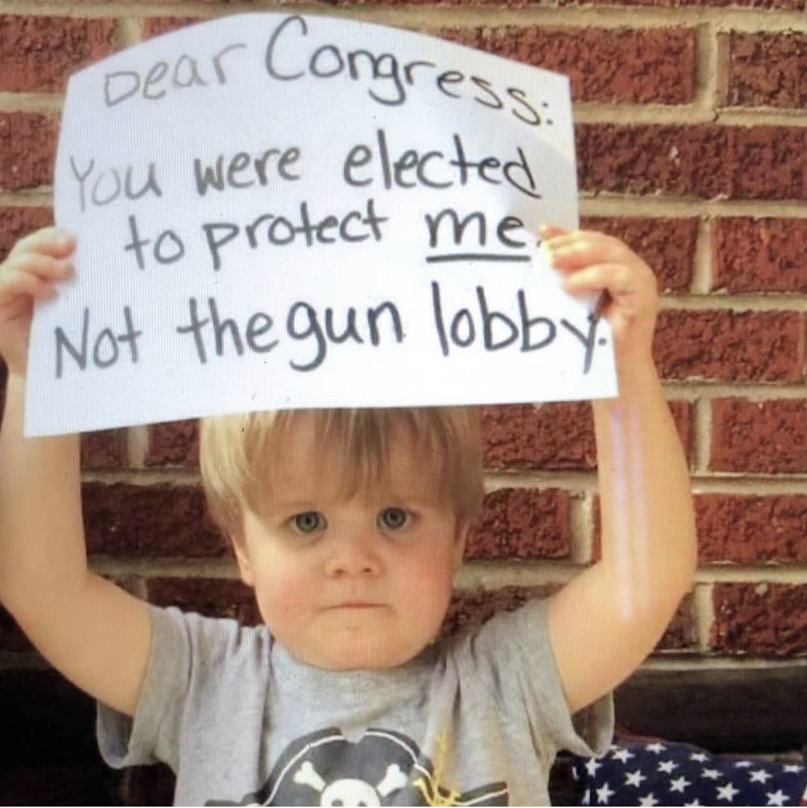 DarcyElizabet12's tweet photo. I will never understand the hold guns have over our society. How are you pro-life but not outraged and furious by the murder of children in these school mass shootings? I literally don't understand #GunControlNow #GunReformNow #RealProLife https://t.co/JaShZLKwTU