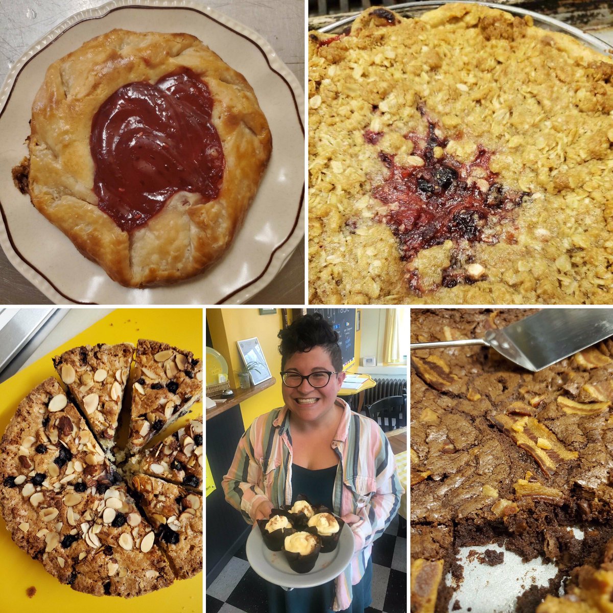 Big Big Table Community Café tweet media