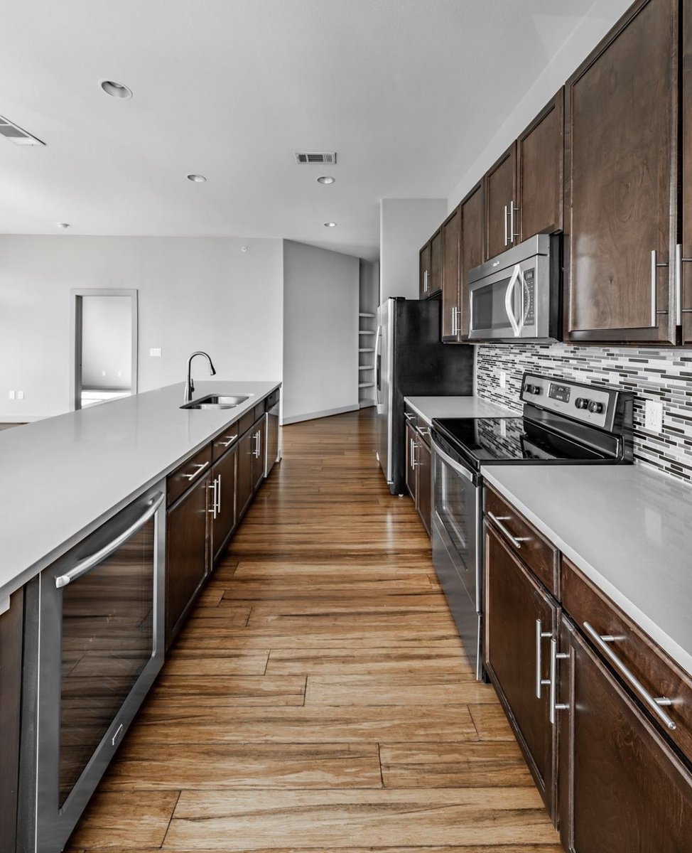 F̶i̶n̶d̶i̶n̶g̶ t̶h̶e̶ r̶i̶g̶h̶t̶ a̶p̶a̶r̶t̶m̶e̶n̶t̶ i̶s̶ s̶o̶ d̶i̶f̶f̶i̶c̶u̶l̶t̶.

Not anymore! Let us, licensed real estate agents, find the perfect apartment for you in Houston, TX.

Our services are completely 𝙁𝙍𝙀𝙀. Just send us a message and we’ll get to work.