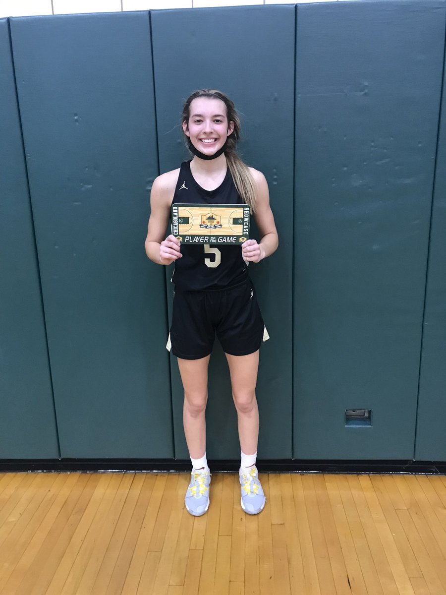 ChgoInvShwcase's tweet photo. Final: Sycamore 58, Rolling Meadows 45

MVPs: Faith Feuerbach from Sycamore with 20 points and Moira Hickey from RM with 10 points https://t.co/6NuWHOrUYg