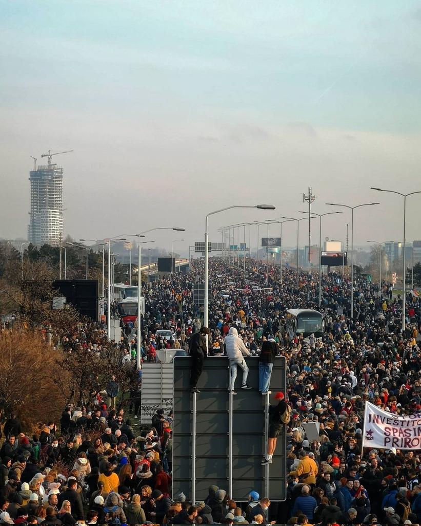 Belgrade 12/4 - Gazela bridge, part of the highway