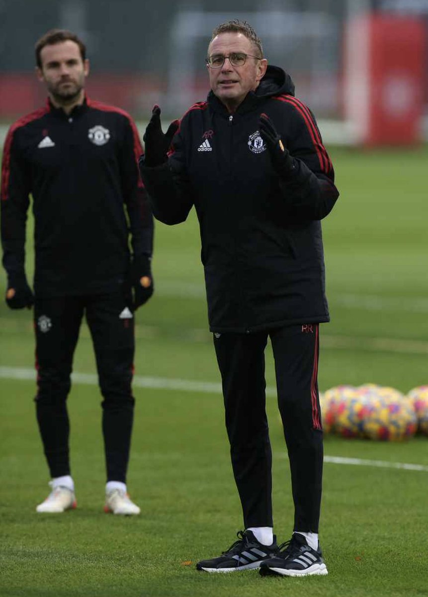 utdreport's tweet image. Tapping into RR's knowledge 🤓