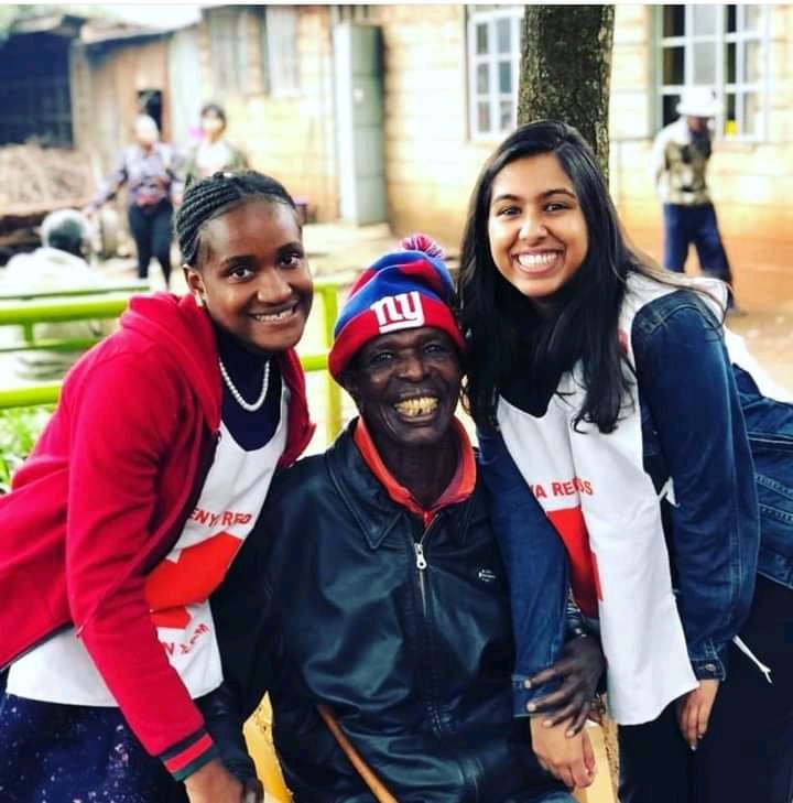 Thank you volunteers for being #unstoppable and working tirelessly to alleviate human suffering.
<a href="/PatKitonga/">Patience Kitonga</a>
<a href="/AshaMohammed_/">Dr. Asha Mohammed</a>
<a href="/ifrc/">IFRC</a>
<a href="/UNVKenya/">UNV Kenya</a>
<a href="/VSO_Intl/">VSO</a>

#unstoppable
#KeepClapping
#InternationalVolunteerDay