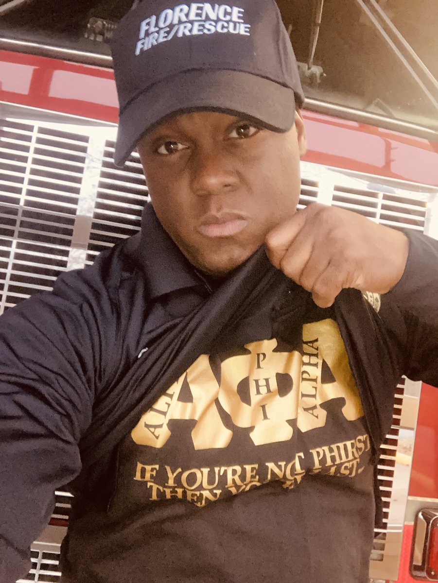 GECASED's tweet image. Quite tragic that I’m on shift today!! Happy Founders day my Ice Cold brothers!!❄️🤙🏾🖤💛
#115 #AlphaPhiAlpha #7Jewels #CCJKMOT #1906 #Phirst