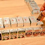 ルールを知らなくても大丈夫？固形チーズを使った麻雀!
