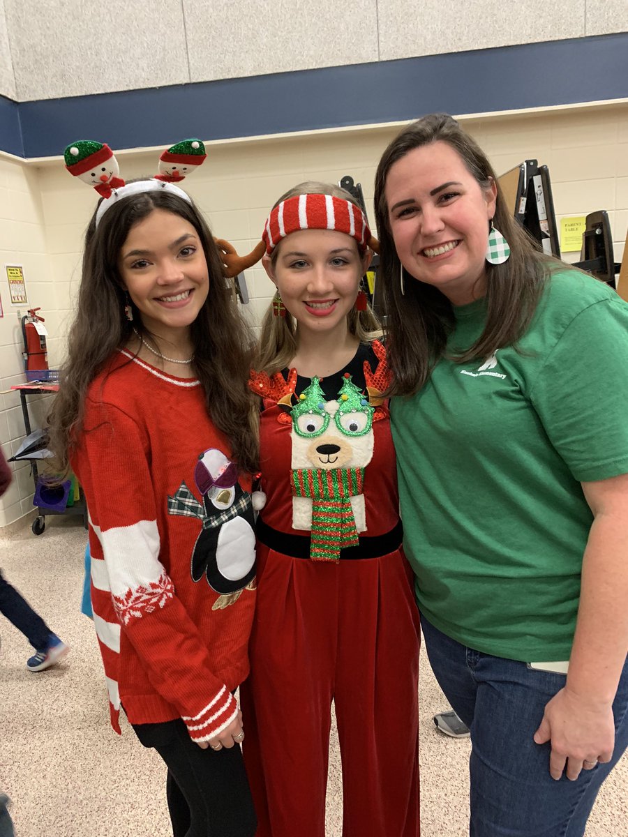 mcdowellkisd's tweet photo. Thank you Klein music program for a great start to out holiday season. It was great to see so many Kuehnle Koalas back at home. @KleinBand @KleinISD @KuehnleKISD https://t.co/RT2wIBtJDP