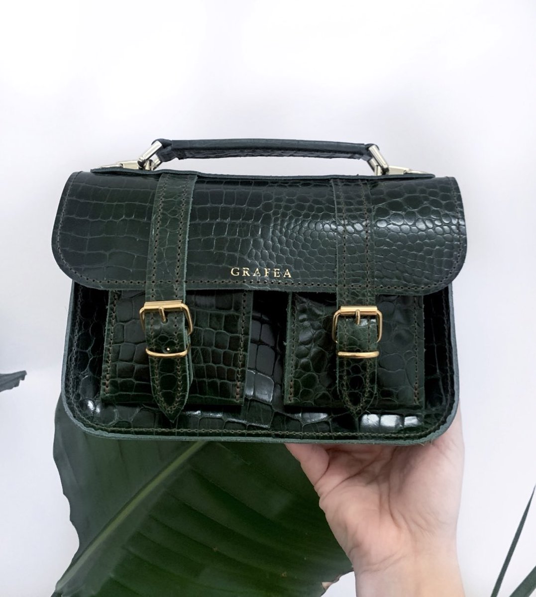 GRAFEA's tweet photo. 🐊👜 https://t.co/UaspKFgKXh https://t.co/J7a1HIjio9