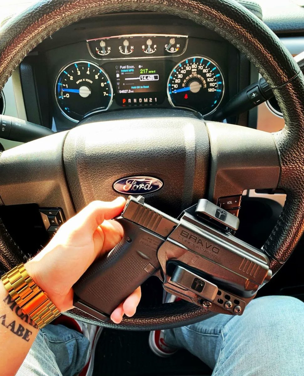 BravoHolsters's tweet photo. New Holster From @bravoconcealment is perfect for my new Glock 48!
.
.
.
.
.
Repost from @jesseshayes
#bravoconcealmentholsters #bravoconcealment #glock #glock48 #edc #concealedcarry #gun #guns #dailyguns #gunsdaΔ±ly #gunsofinstagram #ford #glockfeed #watch #nikes #jordans #kicks https://t.co/V71kBTmyfw