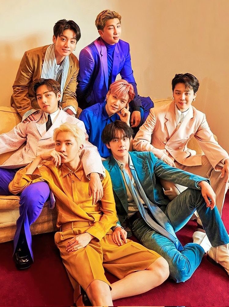 UniversBTS_'s tweet photo. 📰 O @BTS_twt estende seu recorde como o artista com mais Daesangs (grandes prêmios) ganhos no Melon Music Awards (12). 👑💜

🦩©charts_k https://t.co/HZEcz2JWHB