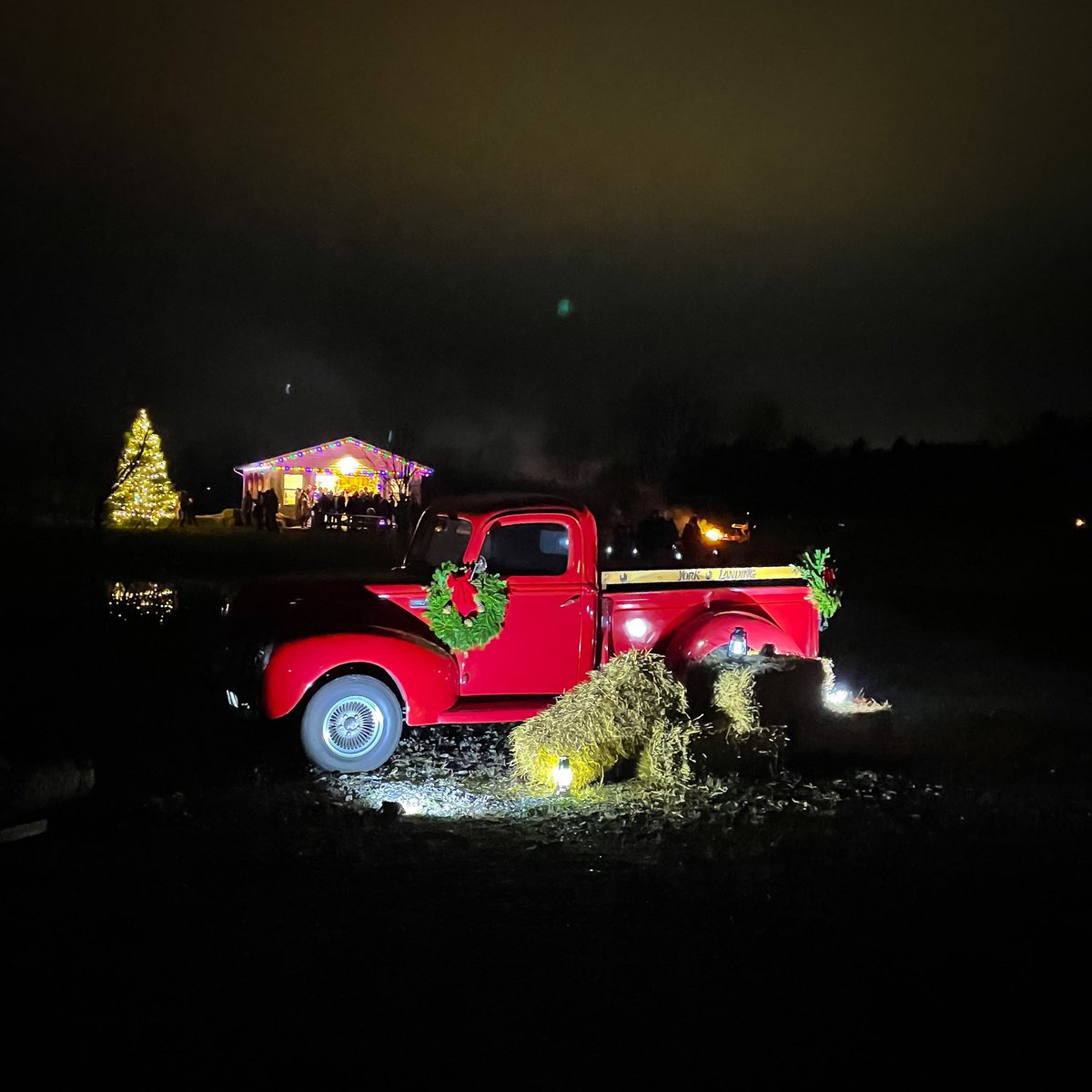 northgatefmc's tweet photo. Last night was magical. If you didn’t get a chance to stop by, make sure you mark you calendars for Friday, December 10, 6:00-8:00pm. We’re going to celebrate again! https://t.co/EwOflk1ir5