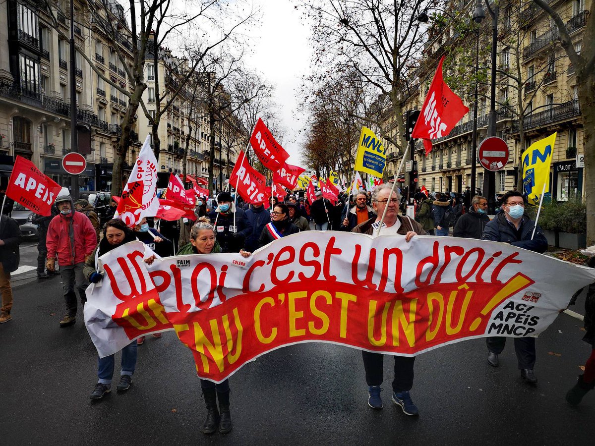 meha_B_'s tweet photo. 🔴 Un emploi c’est un droit, un revenu c’est un dû !
19ème manif contre le chômage et la précarité. Nous réclamons l'annulation de leur réforme, excluante, injuste et inefficace de l'assurance chômage.
#apeis #mncp #cgt #ac https://t.co/ISCNmmsWuU