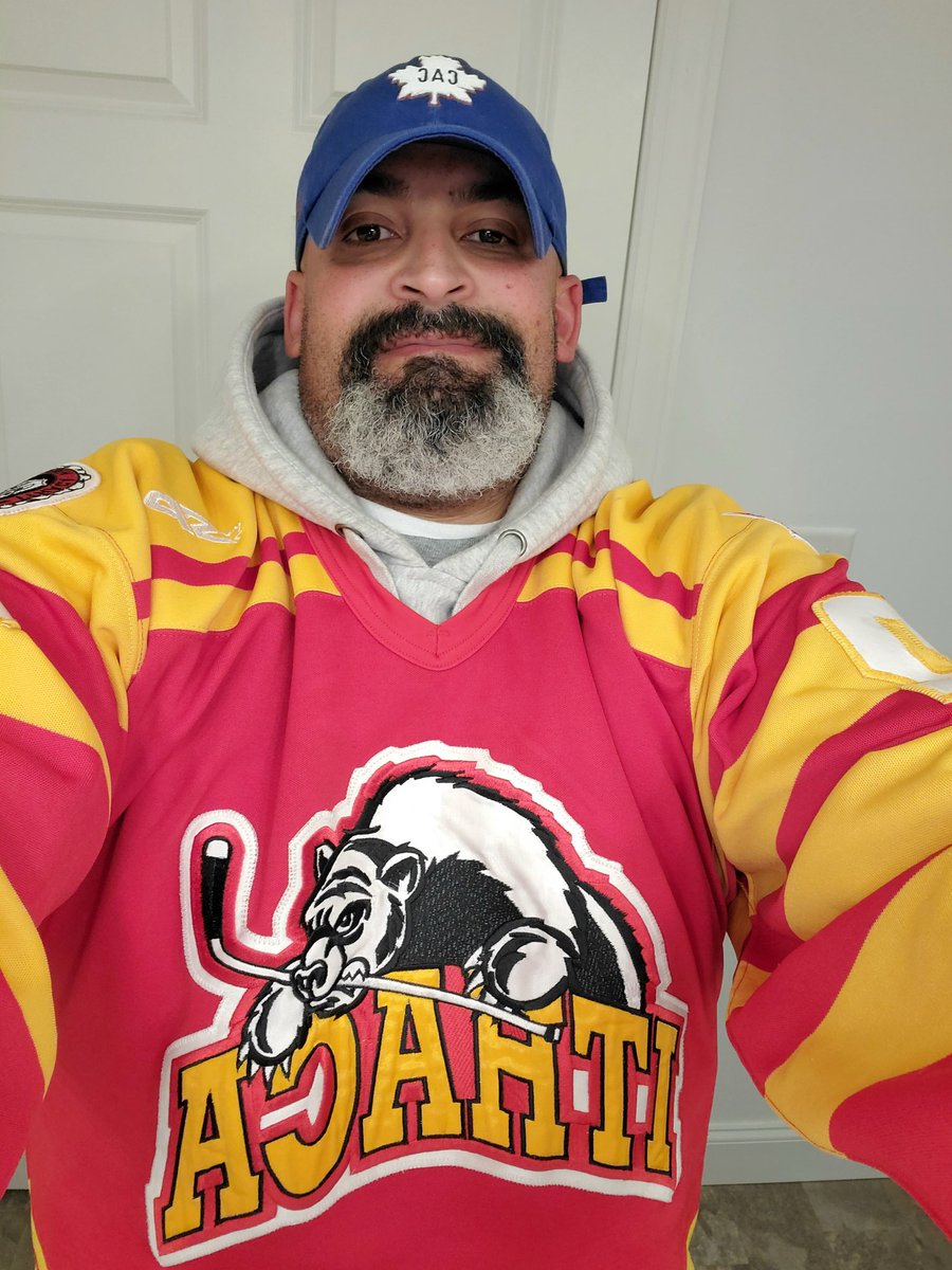 Huge #StickTaps out to my man, Paul Zarach and his family for hosting me at their home on Friday night! I'll wear this jersey with pride! Let's Go Lil Red! #ProudToRepresent