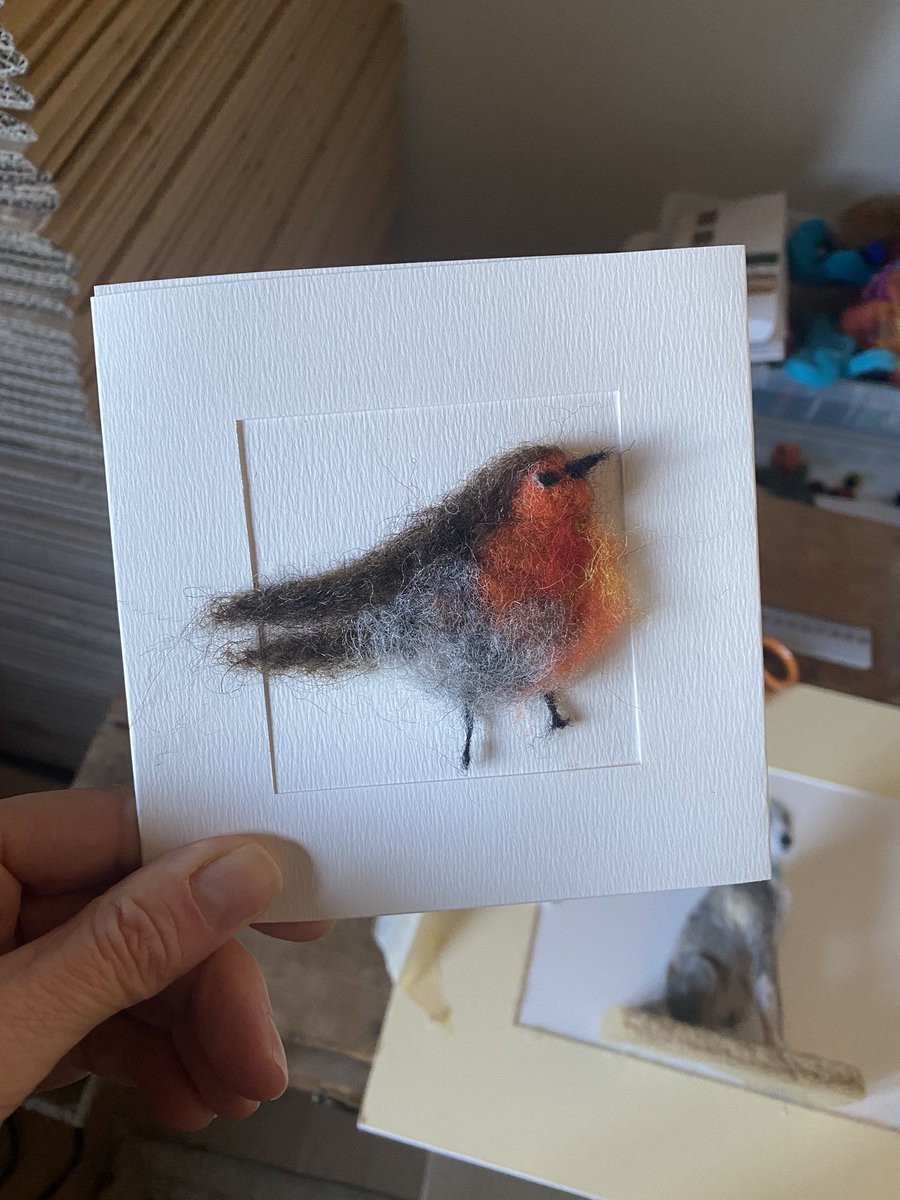 Completed card order.                                   #robin  #britishbirds #christmas #christmascards #christmasgifts #birdsofinstagram #birds #gardenbirds #gardenbirdsuk #wildlife #wildanimals #needlefelting #needlefelt #felt #feltart #feltartist
