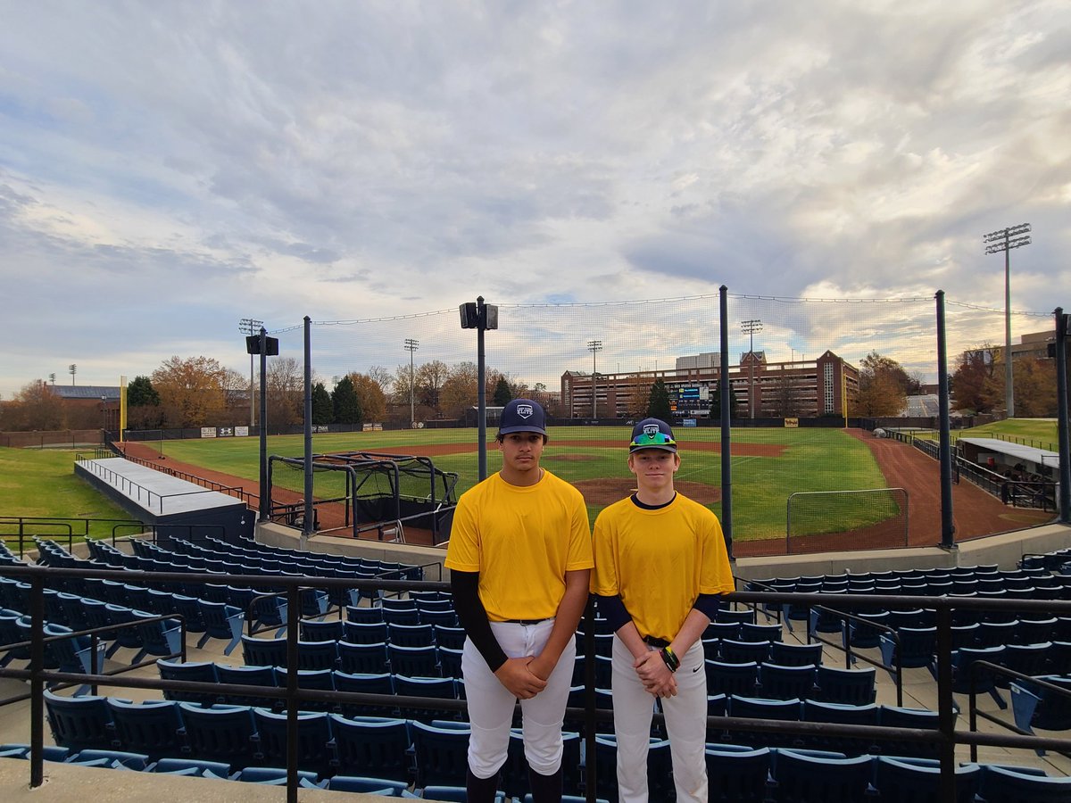deepriverelite's tweet photo. Good luck today @5jordansaunders  &amp; @Graham_Kahlin1 at Billy Godwin baseball prospect camp. Have fun, play hard &amp; continue to grow! https://t.co/uVgHXGXbb7