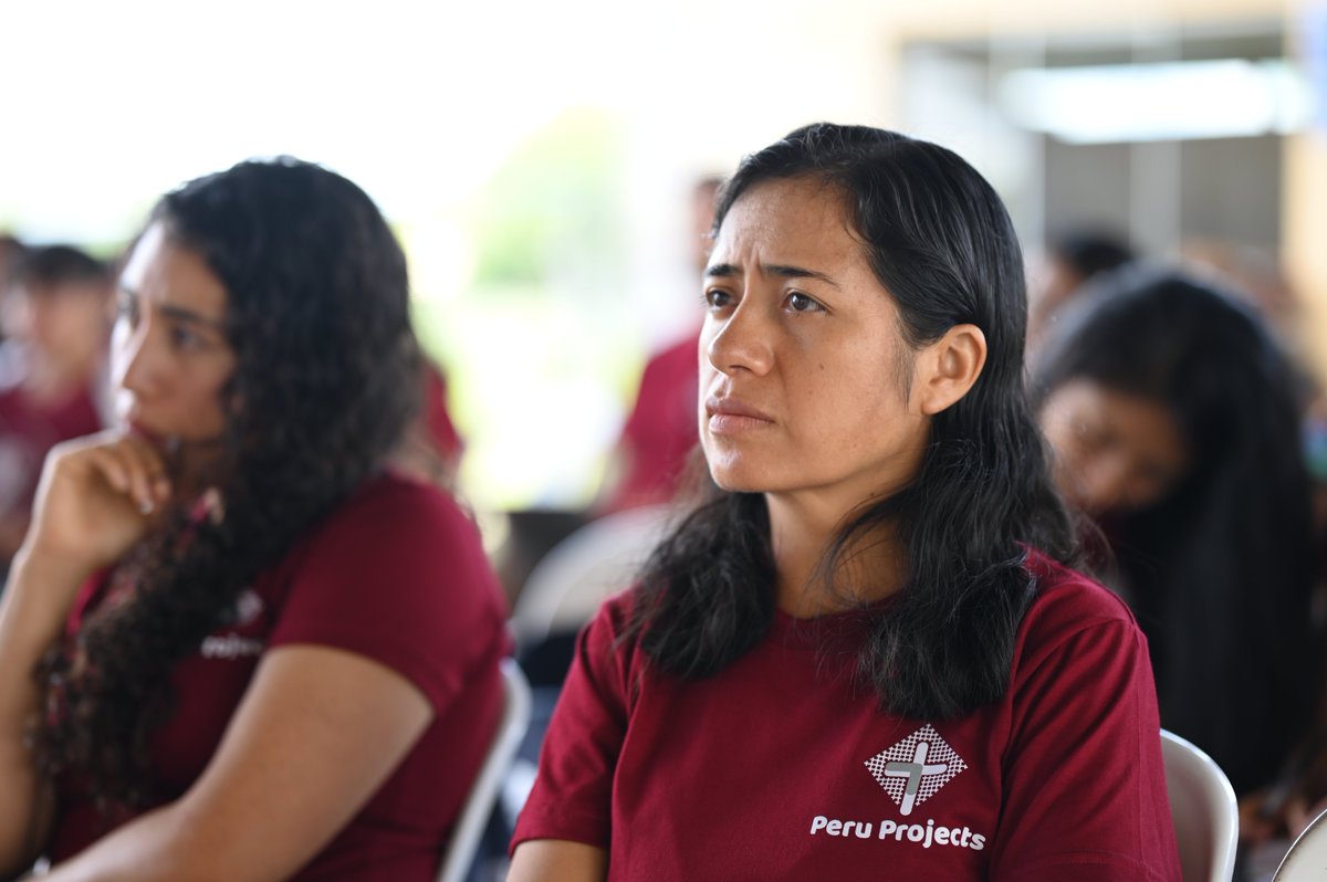 peru_projects's tweet photo. #GoodNews | Luego de una cálida bienvenida nuestros misioneros informan el estado de sus comunidades. + 300 personas decidieron entregar su vida a Jesús durante este 2021, 45 las comunidades atendidas y 25 misioneros sirviendo en la selva. @AdventistasUPS @EnzoChavez @mcoaugarte https://t.co/rv7dIoZ8ll