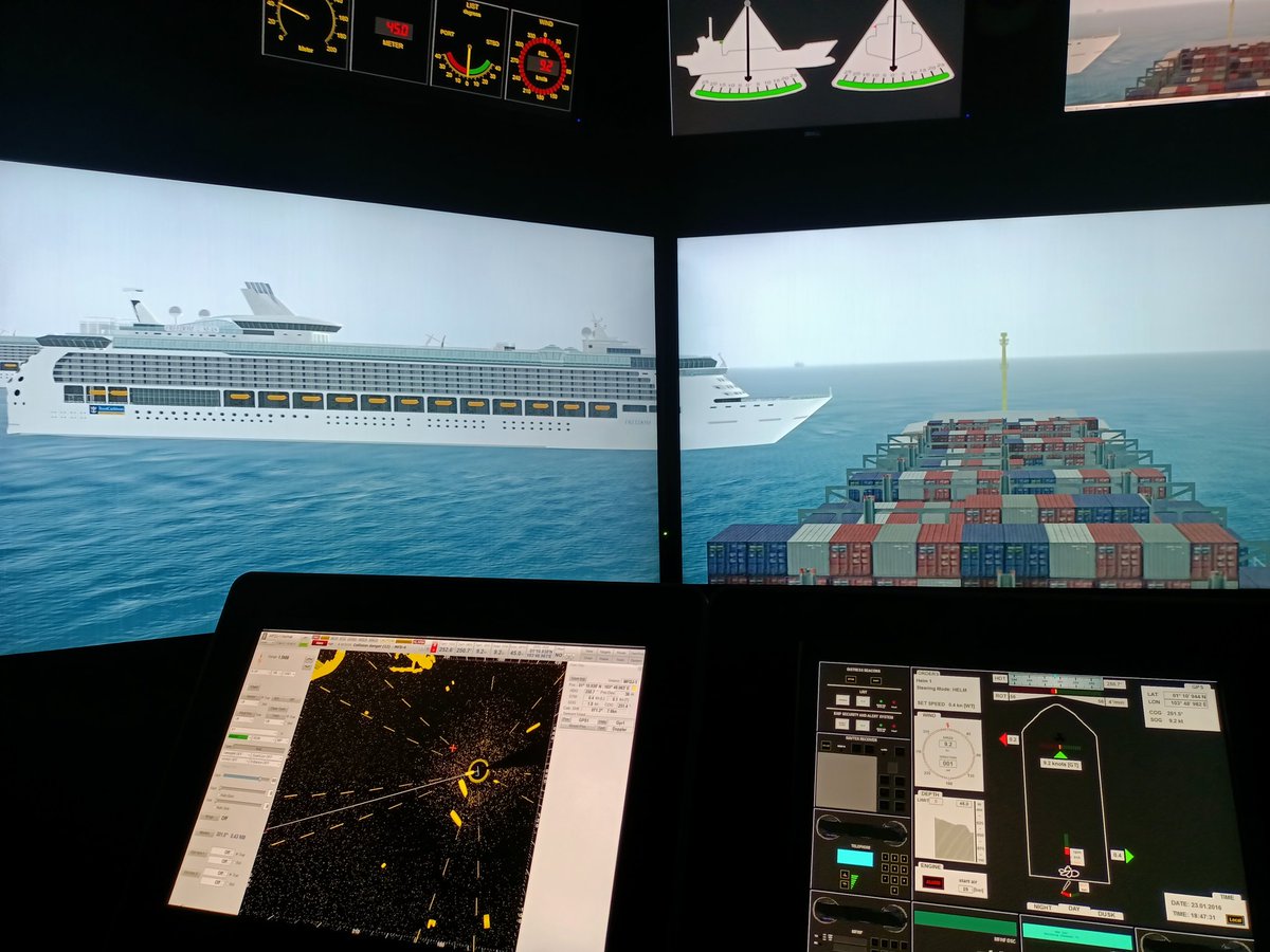 Walaupun cuman simulator tapi panik juga weh 🤣