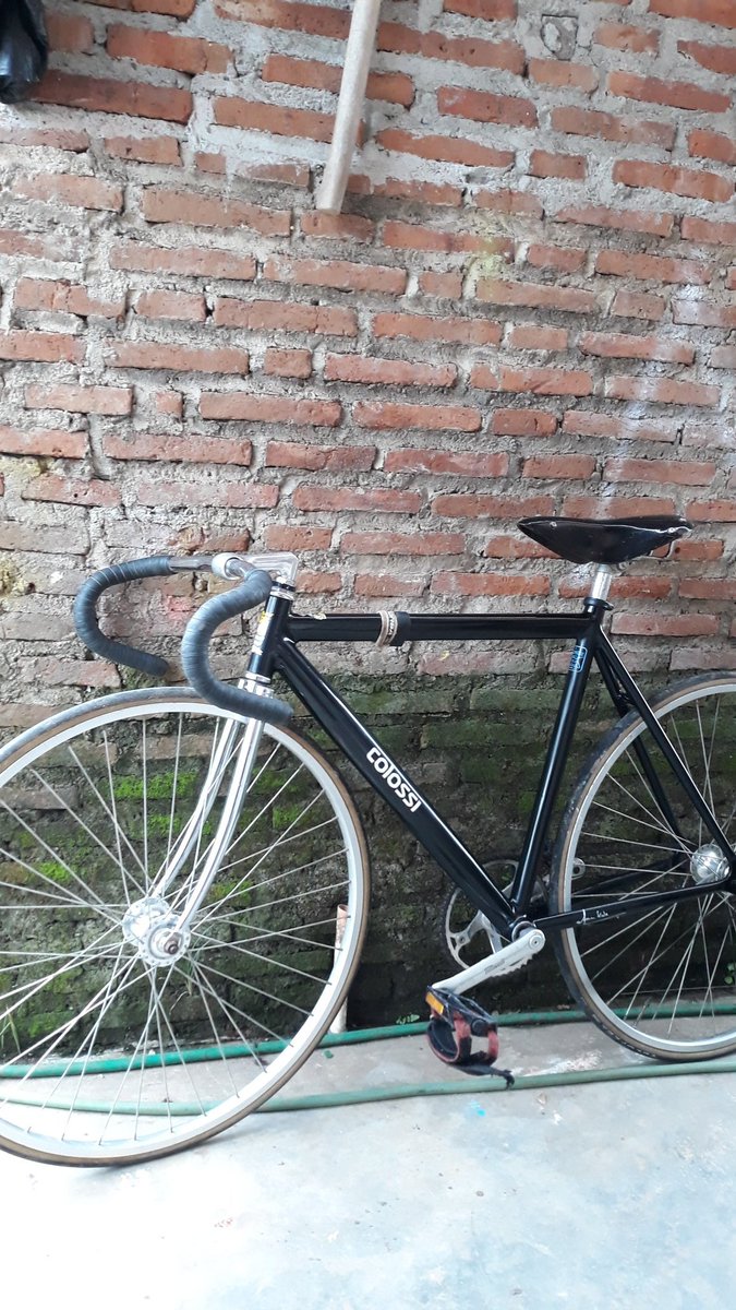 Faisal11057477's tweet image. Wts fullbike 

Crankset gak dimutil
Lainnya boleh 

#fnfjb #wts #frameset