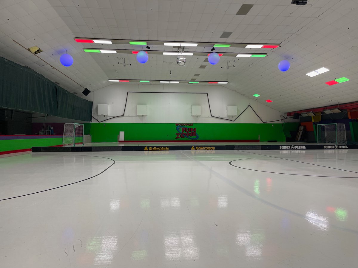 Music🎶✔️
FreePlay⚽️⚽️✔️
Disco ball🕺💃✔️
Tacos 🌮 🌮 ✔️
Magical environment 🧙🪄✔️
Joy❤️🌟✔️

JOTP Woodbury--a must see for all brave enough to believe sport should be fun #investinplay 👋👋👋👋