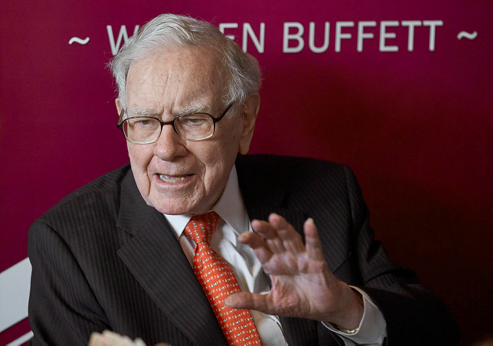 ftmoney's tweet photo. In case you missed it, this was last month's most-read FT Money story. The tale of an epic wager by Warren Buffett and the lesson it teaches us about passive investing. https://t.co/eogHbOeLir https://t.co/wLts7hwZWT