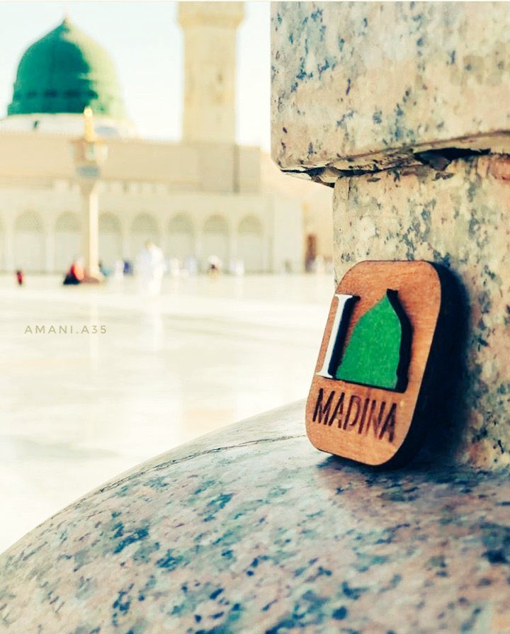 PakhtanaAhmadzi's tweet photo. رسول ﷺ فرمائي:
زه هغه چا ته په جنت کی د کور ضمانت ورکوم، چي جګړه پریږدی که څه هم دغه کس پر حق باندی وی. (صحیح ابوداود ۴۸۰۰)
💙 @HajiWaheed20 💙 https://t.co/O2WsJzgvMx