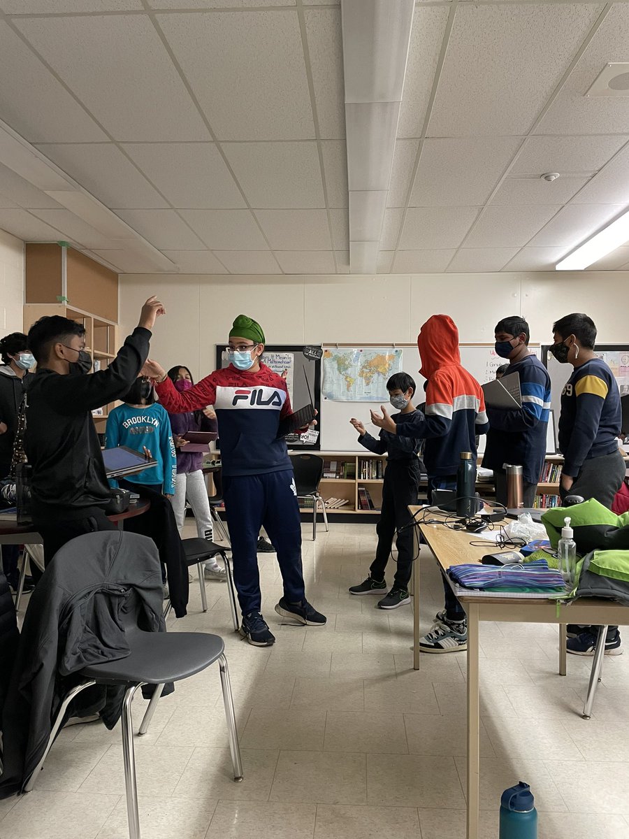 Yesterdays debate: Should Health Canada ban junk food advertisements targeted for children and youth under 17 years old. 902 had lots to say about this! <a href="/GreenbriarMS678/">GreenbriarMS</a> <a href="/anna_taormina/">Anna Taormina</a>