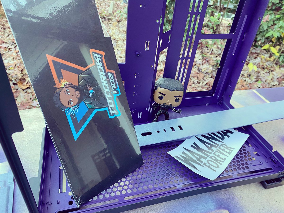 WhiteBoxBuilds's tweet image. Been a while …
Building will resume nextweek …
#gamingpcbuild #comingsoon